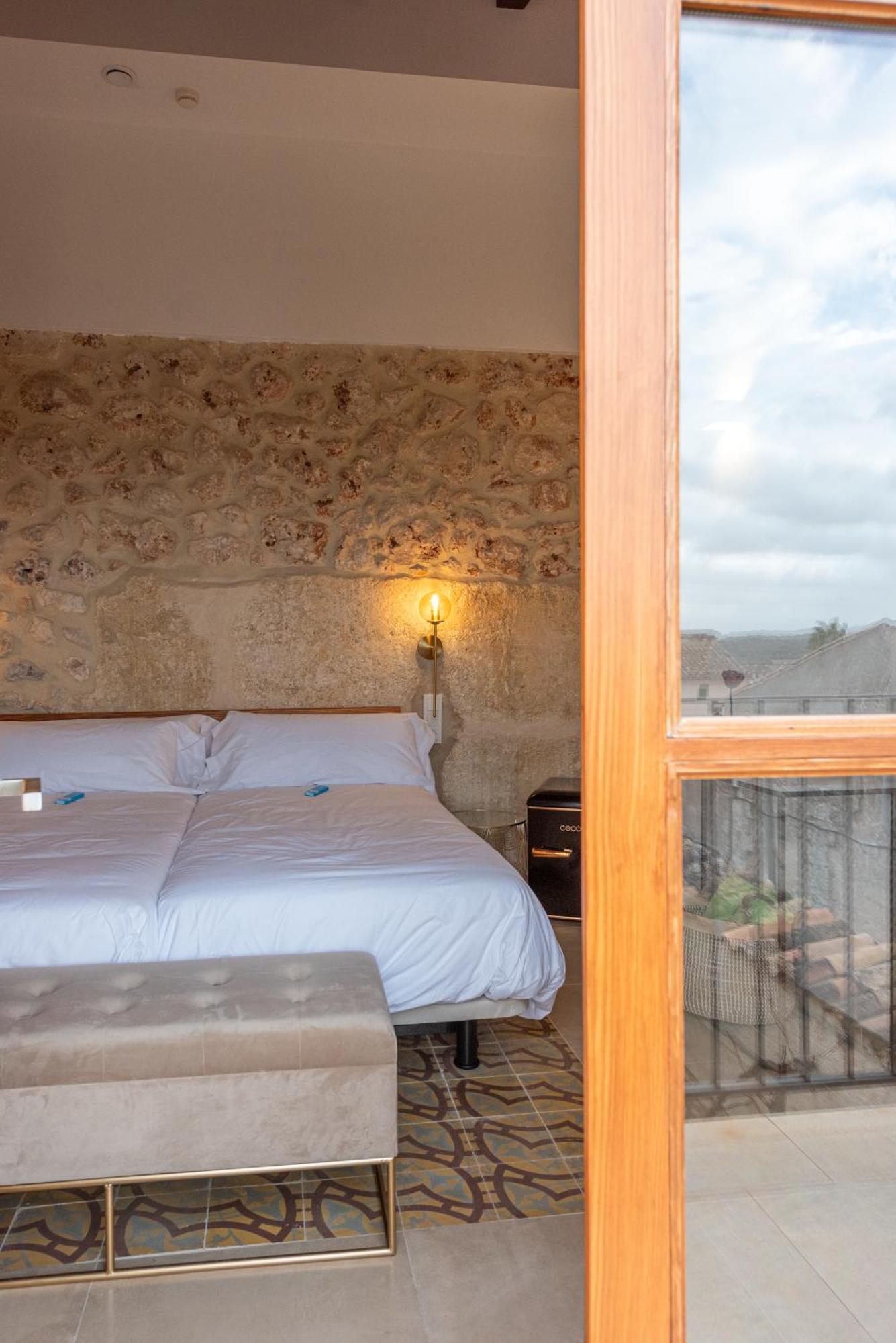 Cas Catala Hotel Sineu  Buitenkant foto